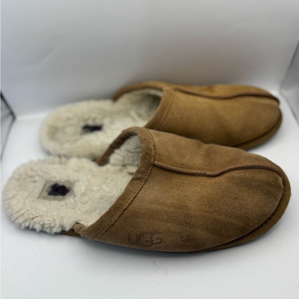Ugg Men's Size 11 Scuff Slippers Chestnut